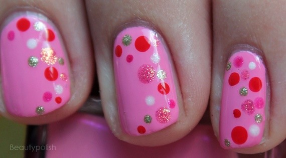 Nail Art Pink Dots - Blog Nagelfabriek
