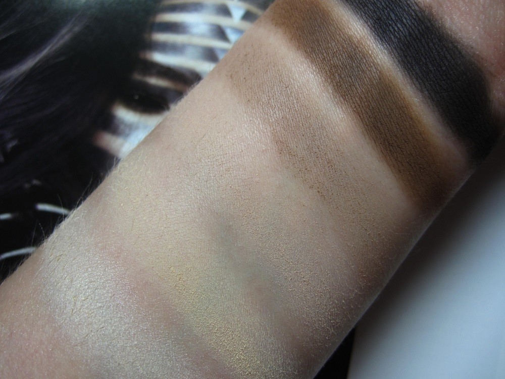 W7 In The Mood Swatches